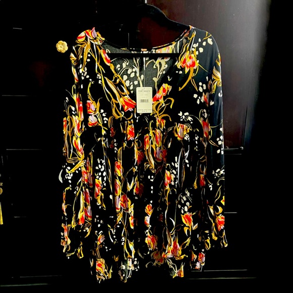 Free People Tops - Free People floral Tunic